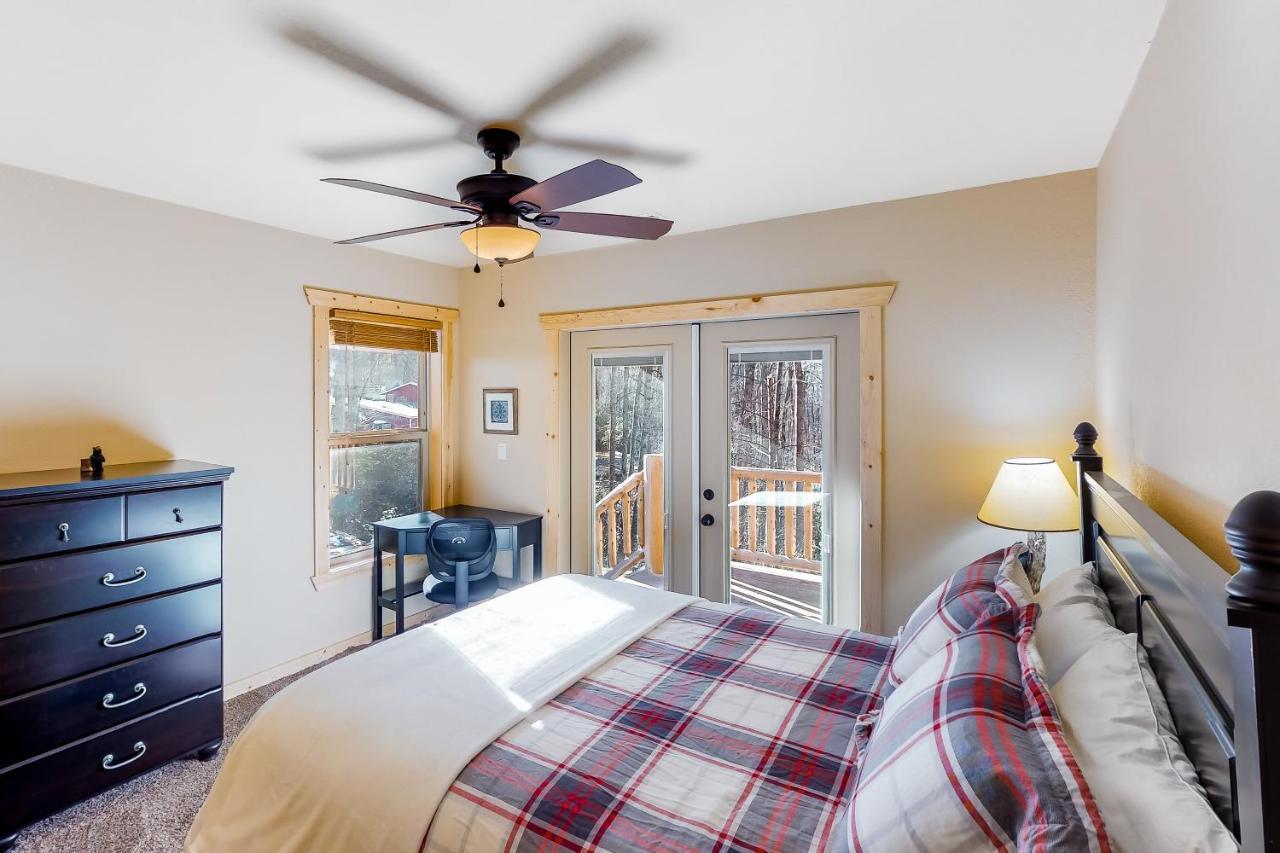 Little Bear Villa Maggie Valley Exterior photo